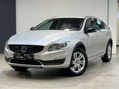 Occasion Volvo V60 CC 150 ch (110 kW) 2018 Argent Break