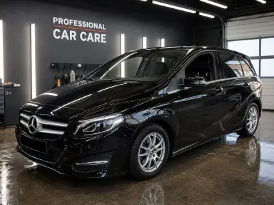 Gebraucht Mercedes B200 156 PS (114 kW) 2017 Schwarz Kleinwagen