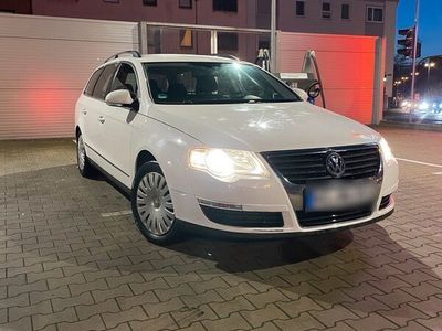 gebraucht VW Passat B6 2.0 TDI AHK