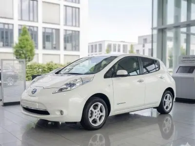 Gebraucht Nissan Leaf 80 kW (109 PS) 2017 Weiß Kleinwagen