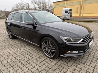 Gebraucht VW Passat Highline 150 PS (110 kW) 2019 Schwarz Kombi