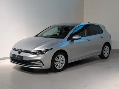 Gebraucht VW Golf VIII Business 110 PS (80 kW) 2023 Silber Limousine