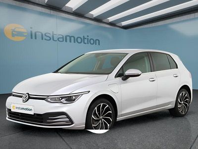 Silber Gebraucht 2021 VW Golf VIII Kleinwagen | 21.349 € (Guter Preis)
