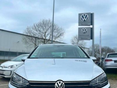 Gebraucht VW Golf Sportsvan Join 131 PS (96 kW) 2018 Silber Van / Kleinbus