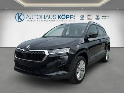 Gebraucht Skoda Karoq Selection 150 PS (110 kW) 2025 Schwarz SUV