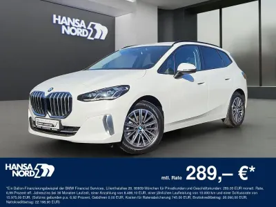 Gebraucht BMW 220 Active Tourer Luxury Line 170 PS (125 kW) 2025 Weiß Van / Kleinbus