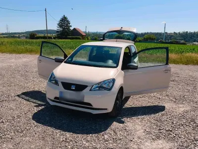 Gebraucht Seat Mii 60 PS (44 kW) 2014 Weiß Kleinwagen