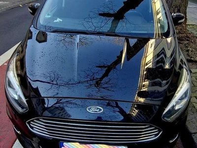 Usata Ford S-MAX Titanium X 140 CV (102 kW) 2014 Monovolume