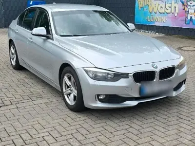 Gebraucht BMW 320 Efficient Dynamics 163 PS (119 kW) 2014 Silber Limousine