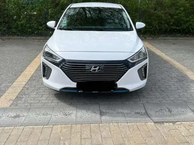 Gebraucht Hyundai Ioniq Style 105 PS (77 kW) 2017 Kleinwagen