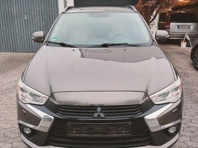 Braun Gebraucht 2017 Mitsubishi ASX Edition SUV | 12.600 € (Fairer Preis)