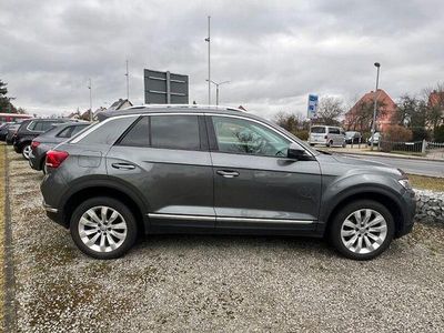 Gebraucht VW T-Roc Sport 150 PS (110 kW) 2020 Grau SUV