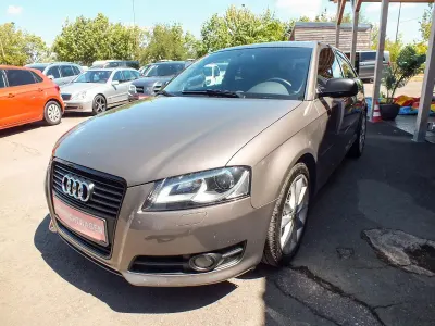 Gebraucht Audi A3 Comfort 140 PS (102 kW) 2011 Kleinwagen