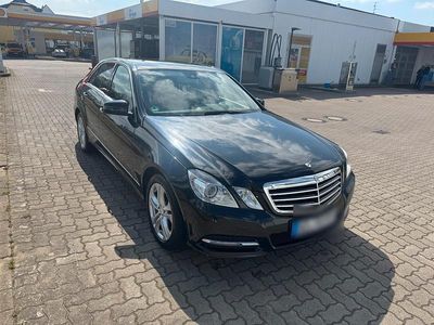 Mercedes E220