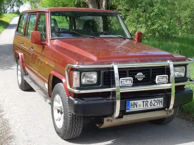 Gebraucht Nissan Patrol 115 PS (84 kW) 1991 Braun SUV