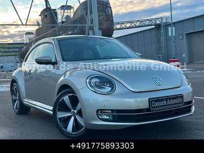 Silber Gebraucht 2013 VW Beetle Exclusive Coupé | 12.300 €