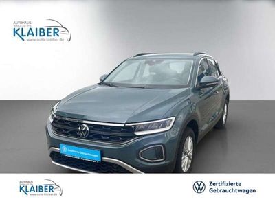 Gebraucht VW T-Roc Life 150 PS (110 kW) 2023 Petroleum blue (metallic) SUV