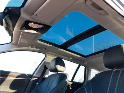 Gebraucht BMW 520 Luxury Line 190 PS (139 kW) 2019 Blau Kombi