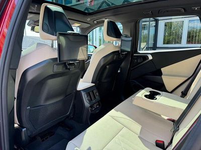 Gebraucht BMW X3 M Sport 197 PS (144 kW) 2025 Rot SUV