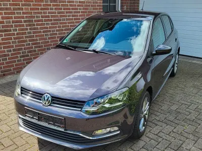 Gebraucht VW Polo LOUNGE 90 PS (66 kW) 2016 Grau Limousine