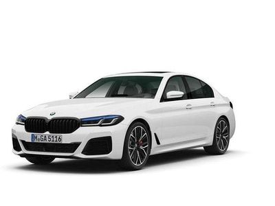 Gebraucht BMW 550 Sport Line 530 PS (389 kW) 2023 Alpinweiß uni Limousine
