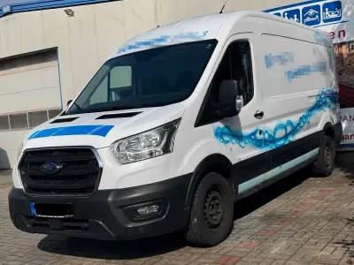 Gebraucht Ford Transit 131 PS (96 kW) 2021 Weiß Van