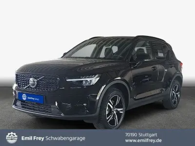 Gebraucht Volvo XC40 Plus 197 PS (144 kW) 2024 Onyx schwarzmetallic SUV