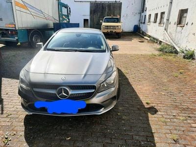 Mercedes CLA200