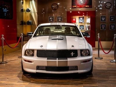Gebraucht Ford Shelby 305 PS (224 kW) 2007 Weiß