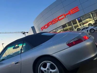 Usata Porsche 996 320 CV (235 kW) 2001 Argento Cabrio