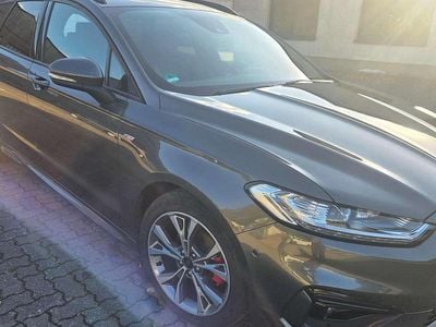 Grau Gebraucht 2021 Ford Mondeo ST-Line Kombi | 20.500 € (Fairer Preis)
