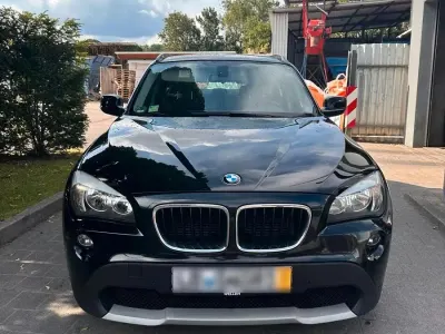Gebraucht BMW X1 140 PS (102 kW) 2011 Schwarz SUV