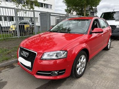 gebraucht Audi A3 Sportback 1.6 TDI Ambiente+Xenon+PDC+ALU