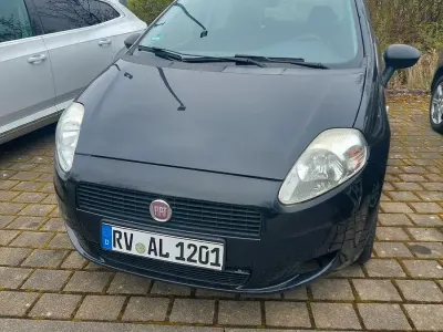 Gebraucht Fiat Punto 65 PS (47 kW) 2009 Schwarz Kleinwagen