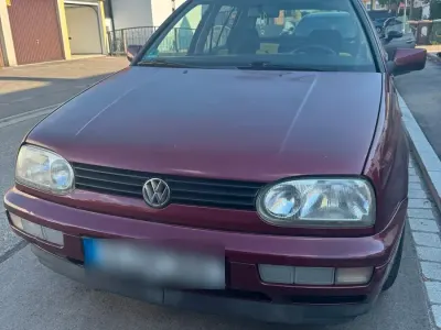 Gebraucht VW Golf III 60 PS (44 kW) 1996 Rot Limousine