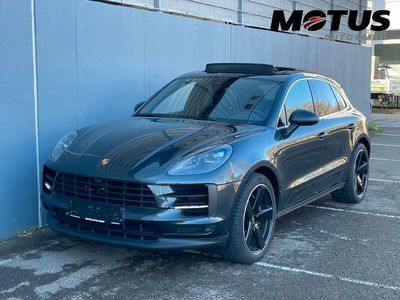 Porsche Macan S