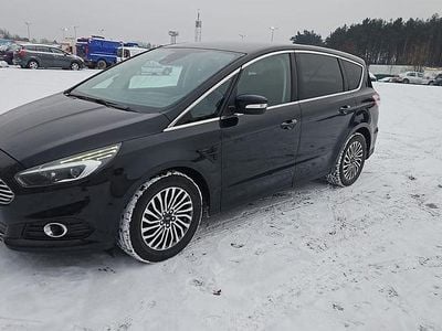 Gebraucht Ford S-MAX Titanium 190 PS (139 kW) 2019 Schwarz Van / Kleinbus