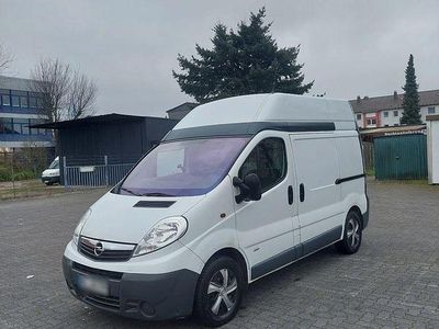 Gebraucht Opel Vivaro 114 PS (83 kW) 2012 Weiß Van / Kleinbus
