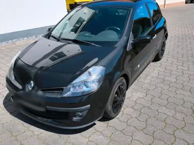 Brugt Renault Clio II 90 HK (66 kW) 2006 Sort Hatchback