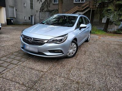 Gebraucht Opel Astra Edition 136 PS (100 kW) 2017 Silber Kombi