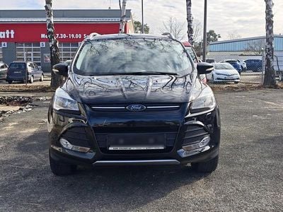 Gebraucht Ford Kuga 150 PS (110 kW) 2016 Schwarz SUV