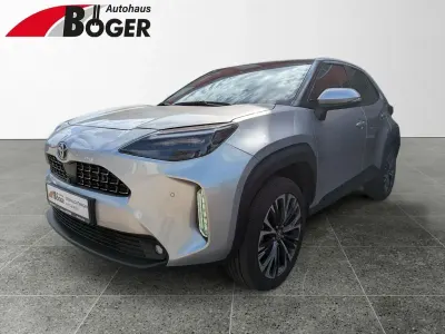 Gebraucht Toyota Yaris Cross 116 PS (85 kW) 2021 Silver metallic SUV