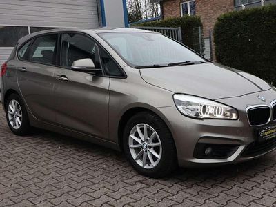 Gebraucht BMW 218 Sport Line 136 PS (100 kW) 2016 Silber Kombi