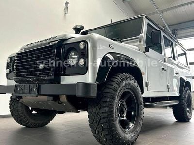 Silber Gebraucht 2014 Land Rover Defender SE Kombi | 49.899 € (Teuer)