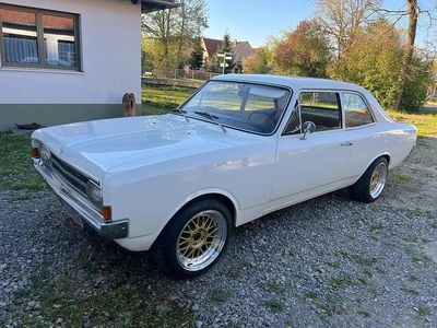 Usata Opel Rekord 66 CV (48 kW) 1971 Bianco Berlina