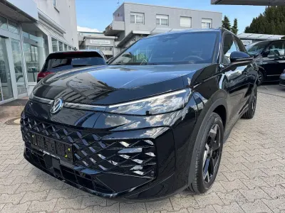 Neu VW T-Roc R-line 150 PS (110 kW) 2026 Schwarz SUV