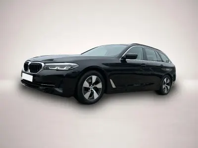 Gebraucht BMW 520 Sport Line 190 PS (139 kW) 2021 Manufacturer Limousine