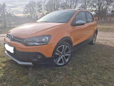 Usata VW Polo Cross 105 CV (77 kW) 2011 Arancione Utilitaria
