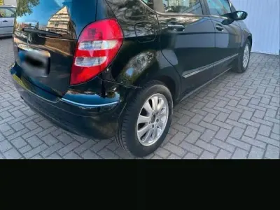Usata Mercedes A170 110 CV (80 kW) 2009 Nero Utilitaria