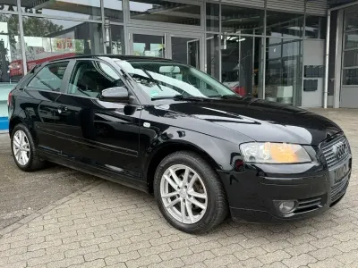 Używany Audi A3 Ambition 102 KM (75 kW) 2005 Czarny Hatchback